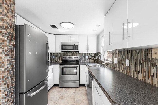 Photo - 555 62nd St S Unit 104