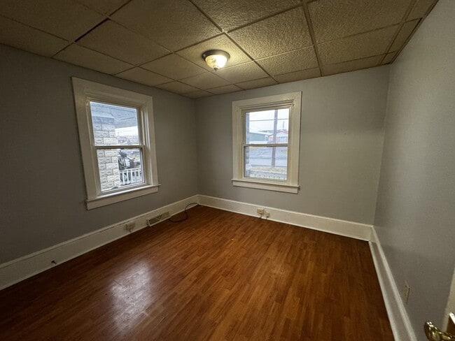 Photo - 401 Eagle School Rd