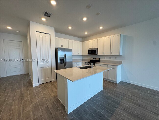 3544 Spanish Cedar Pl