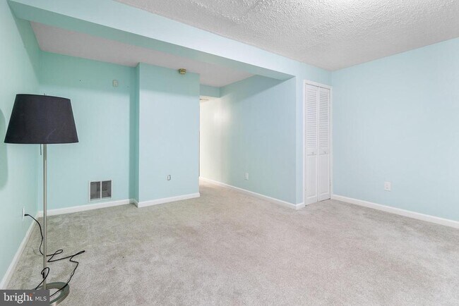 Photo - 8345 Windfall Rd