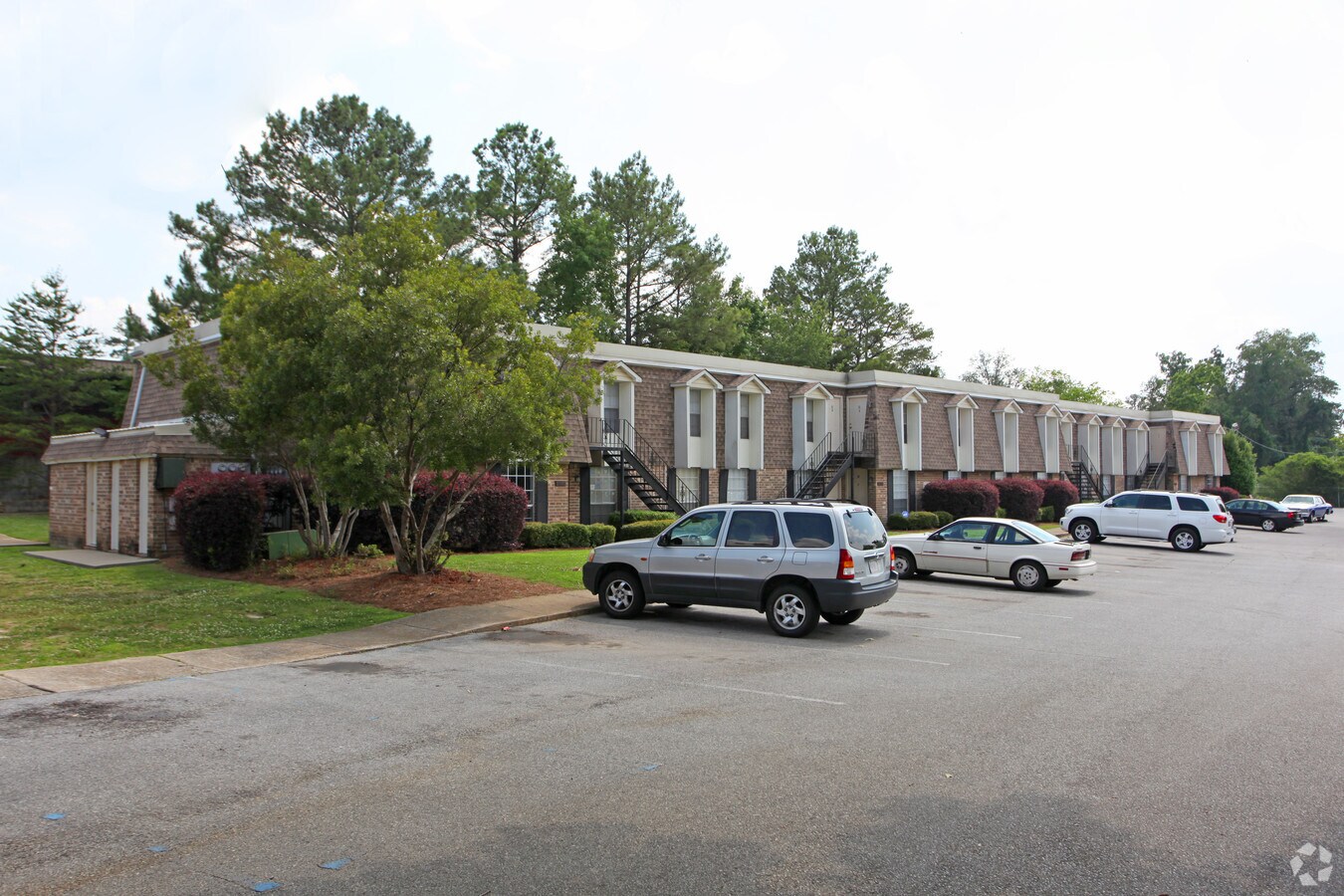 Photo - Eden Oaks Apartments