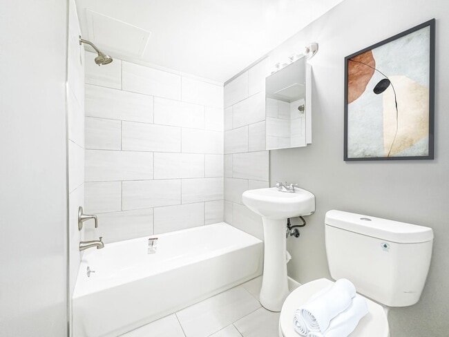 Photo - Melrose Apartments