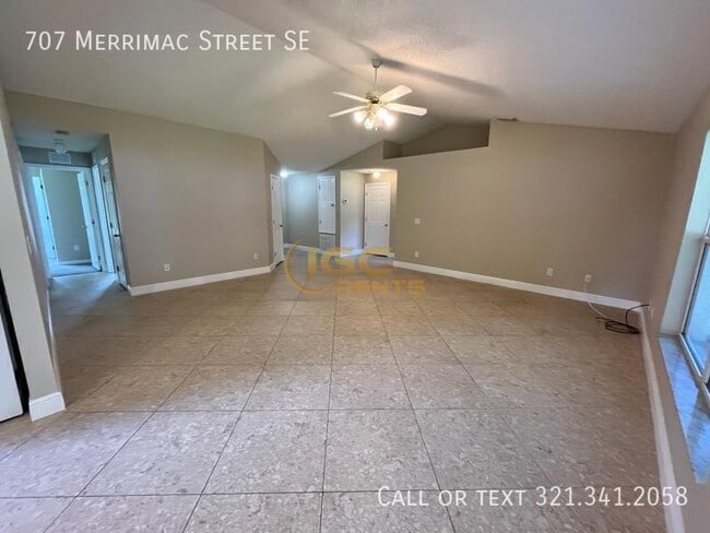Photo - 707 Merrimac St SE