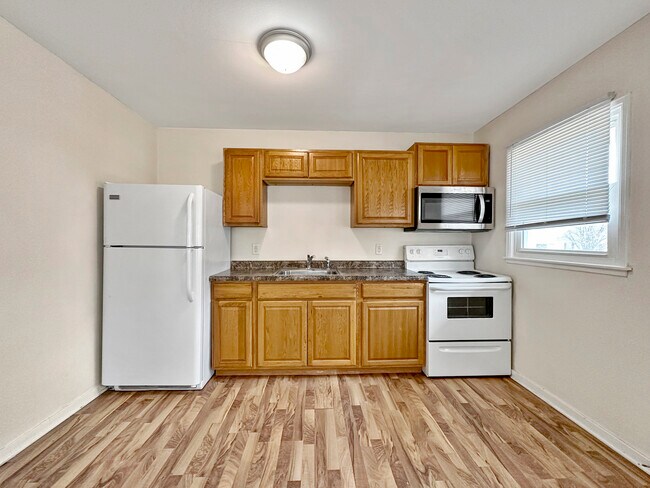 Photo - 239 S Franklin Ave