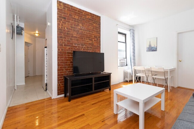 Photo - 306-318 East 96th Street-SI ID1032044P Unit SI ID1032044P