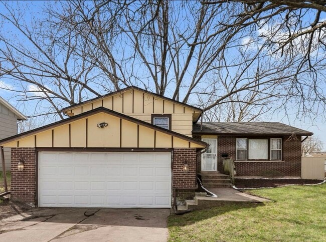 Building Photo - 1812 217th Pl Rental