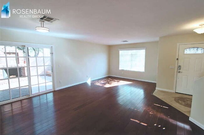 Photo - 1250 S Palm St