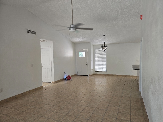 Photo - 5912 Orange Grove Ave
