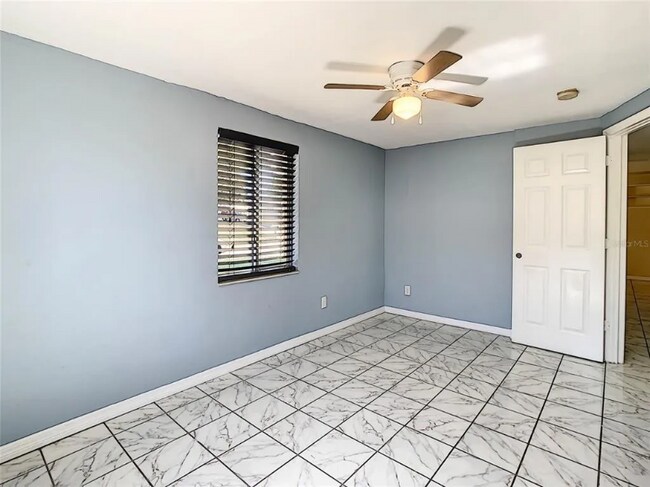 Photo - 4239 Ridgefield Ave