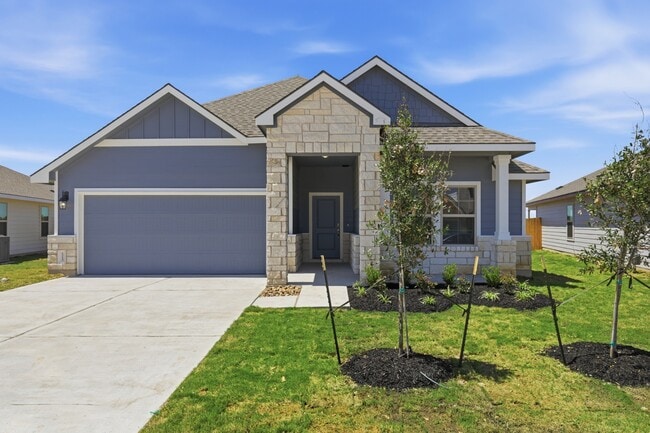 Building Photo - 1200 Canton Dr