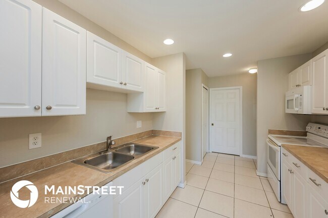 Photo - 5900 Hanna Ave N