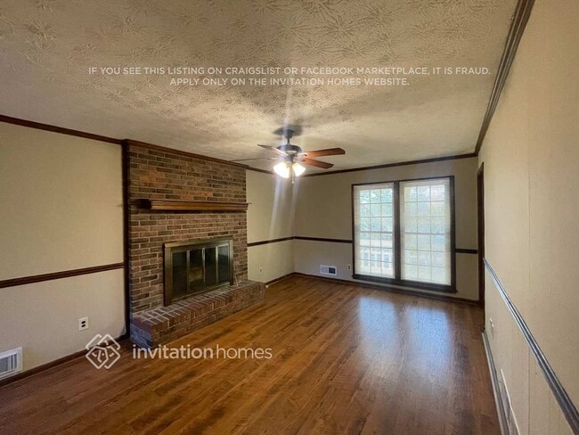 Photo - 5120 E Shore Dr SW