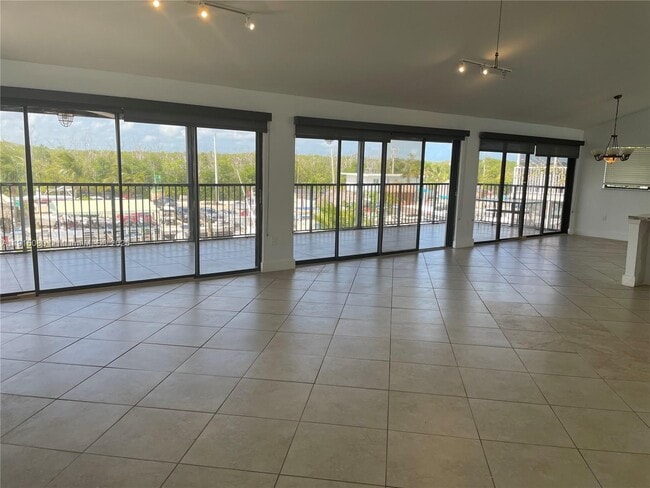 Photo - 26 S Exuma Rd Unit B