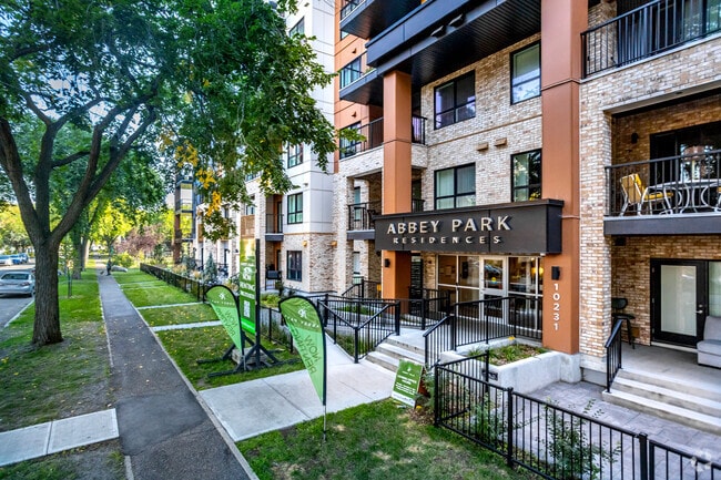 Building Photo - Abbey Park