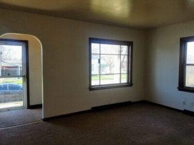 Photo - 929 Devine St