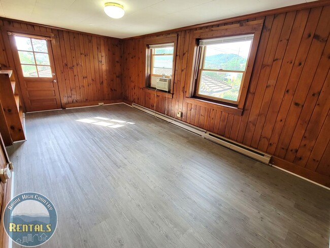 Photo - 915 Blowing Rock Rd Unit 915 Blowing Rock Road Upper