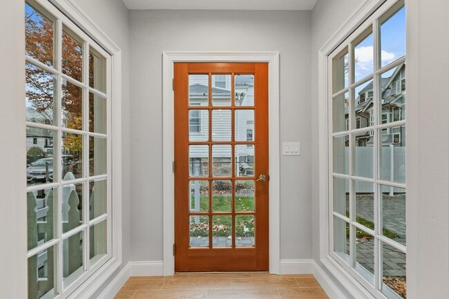 Photo - 14 Newell Rd Unit 1