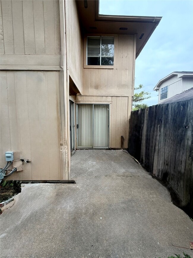 Photo - 9327 Westacre Pl