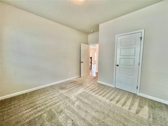 Photo - 1702 Dover Creek Ln