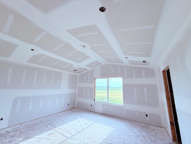 Photo - 1110 NW Sproul Dr