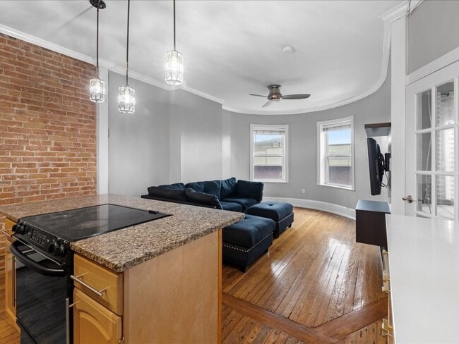 Photo - 883 Harrison Ave Unit 2