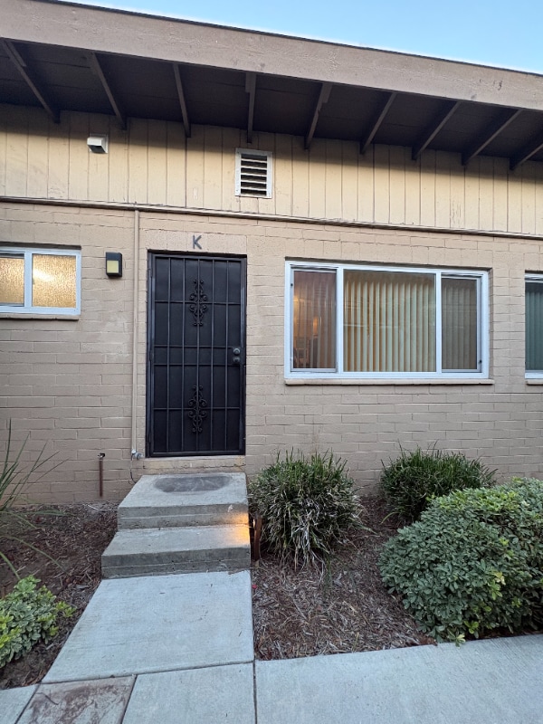 Photo - 931 Grand Ave Unit 931 Grand Ave.  K