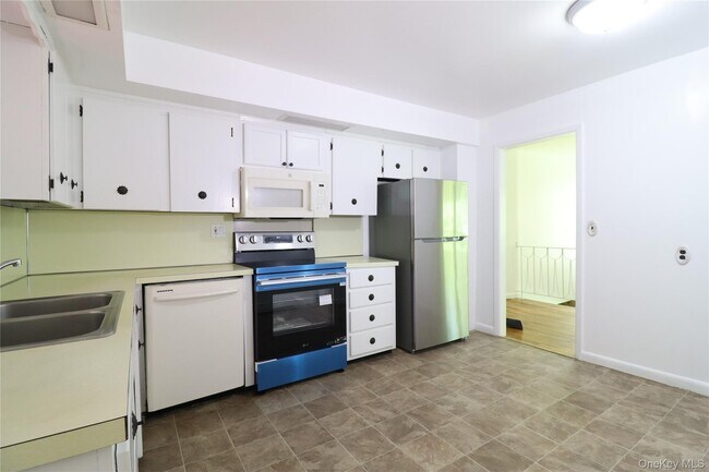 Photo - 168 Shear Hill Rd