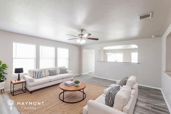 Photo - 11233 Forest Pass Ct