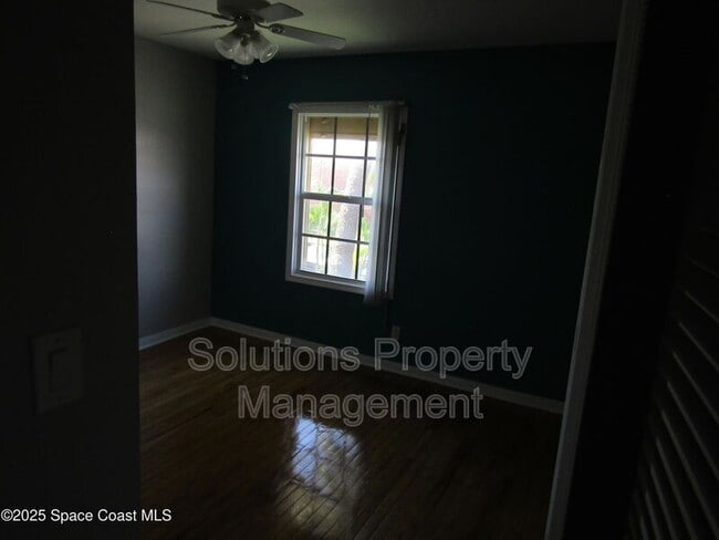 Photo - 910 S Colonial Ct