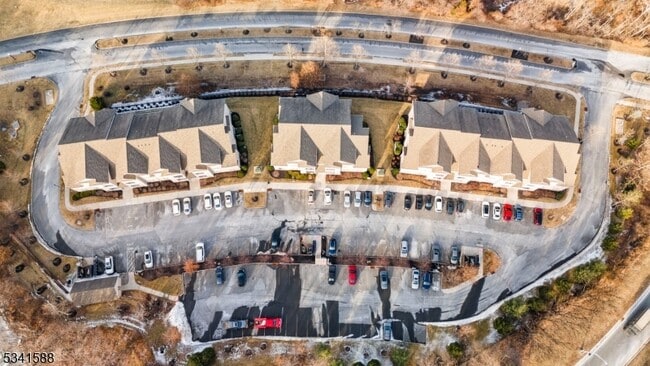 Photo - 2 Park Dr Unit 2