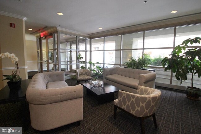 1200 Braddock Pl Unit 312