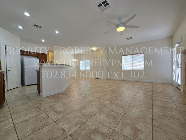 Photo - Beautiful 1600+ sq ft. 3 bedroom ~ UPGRADED!