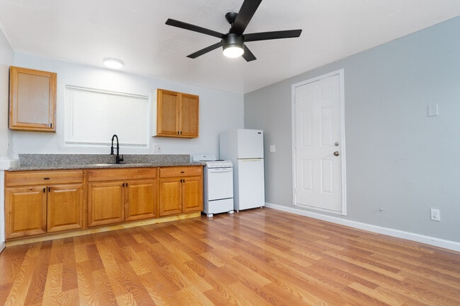 Photo - 2520 Fenton Pl Unit 2520 Fenton C