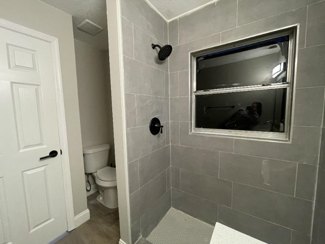 Photo - 804 N 5th St