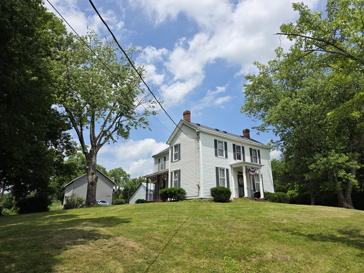Photo - 3686 Cincinnati Brookville Rd