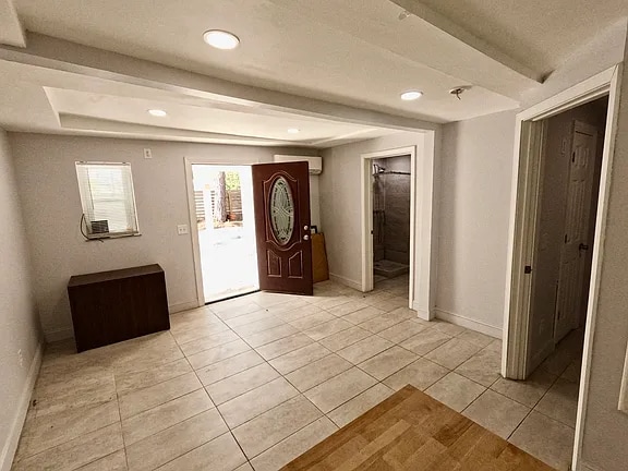 Photo - 606 18th Ave N