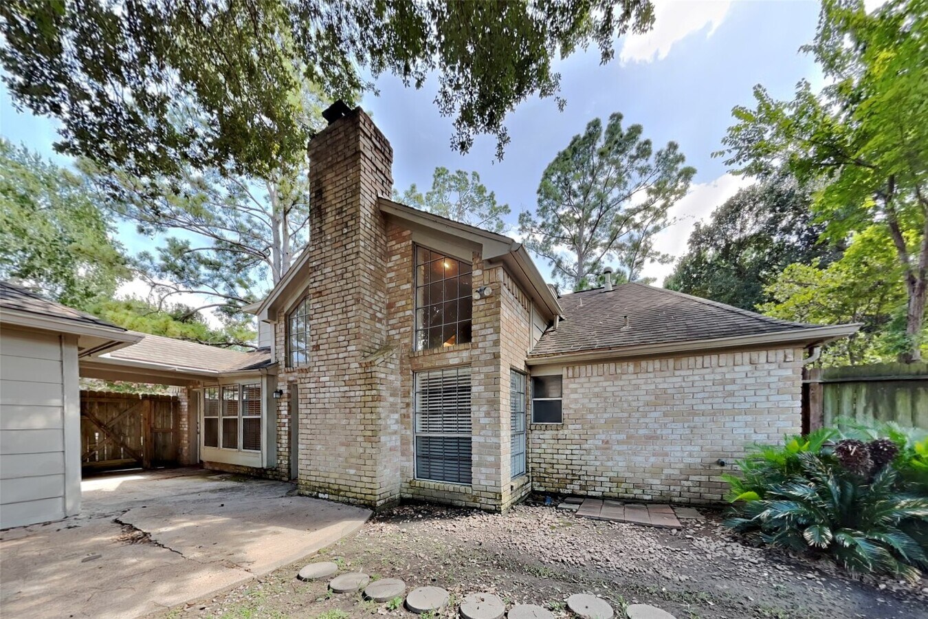 Photo - 8427 Burwood Park Dr
