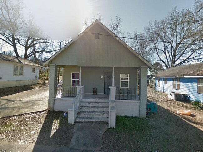 Photo - 430 Center Street