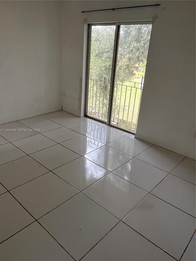 1679 Sunrise Blvd