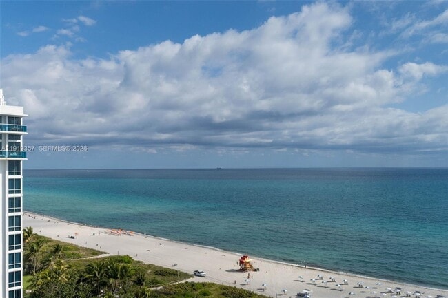 Building Photo - 2301 Collins Ave Unit 1512