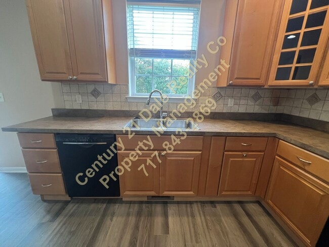 Photo - Beautiful 3 BR, 2.5 Bath home in Woodcrest...