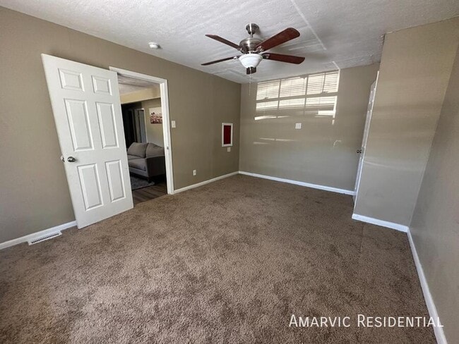 3514 Golfview Rd Unit 1