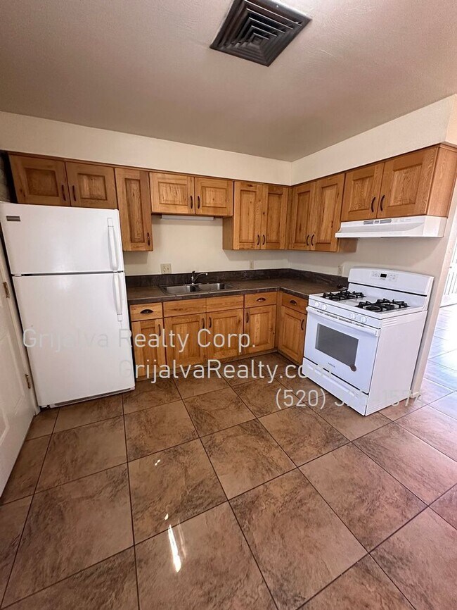 Photo - 3256 E Blacklidge Dr Unidad 3256