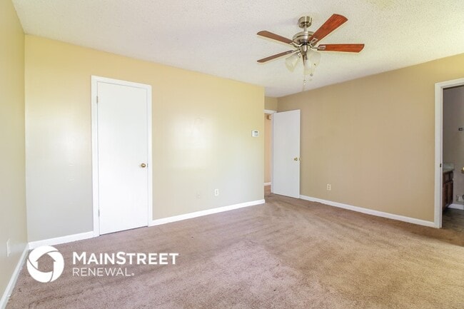 Photo - 4439 Crump Rd