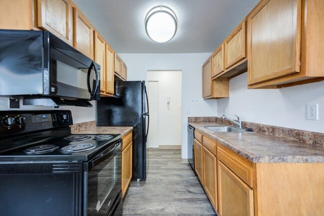 Photo - Lake Vista Apartment Homes