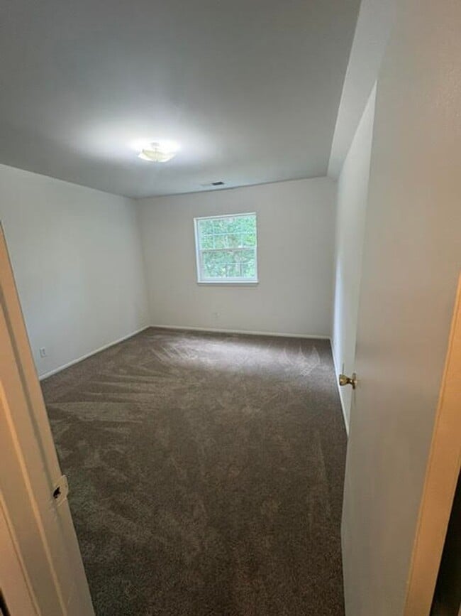 Photo - Two Bedroom One Bath Unit 778-201