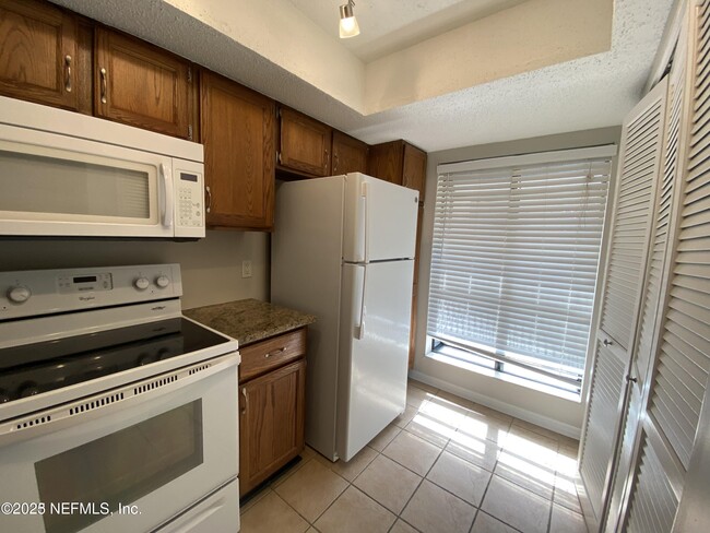 Photo - 160 Cranes Lake Dr
