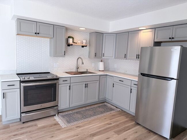Building Photo - 221 Baldwin St Unit 221