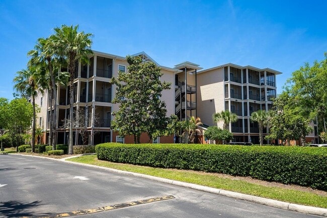 Building Photo - 3050 Pirates Retreat Ct Unit 208