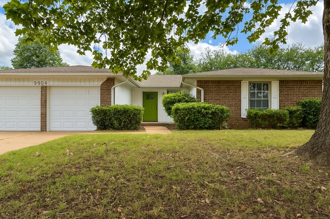 Charming Move-in Ready 4-Bedroom Home in t... - Charming Move-in Ready 4-Bedroom Home in t...